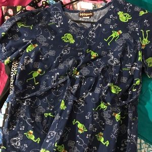 Kermit scrub top